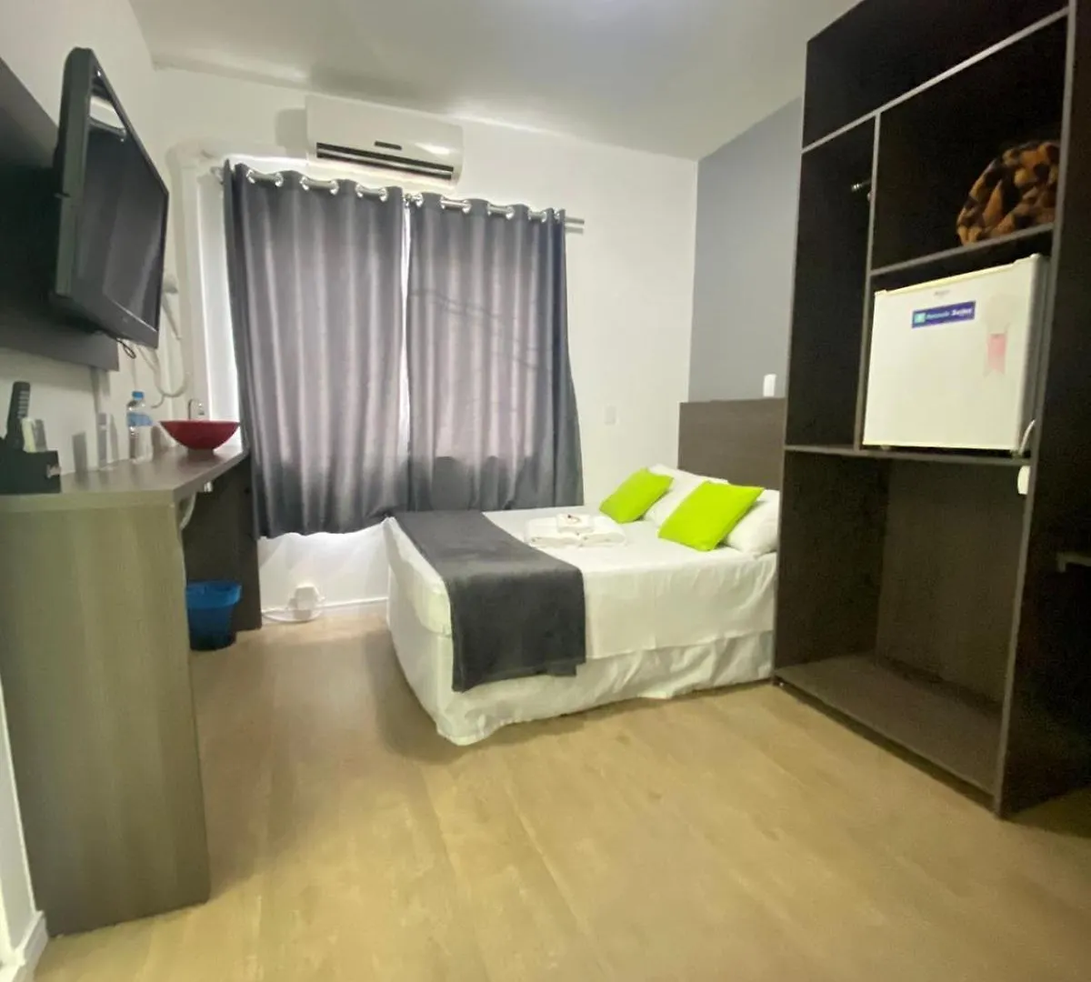 Rezende Suítes Hotel Balneário Camboriú Brasil